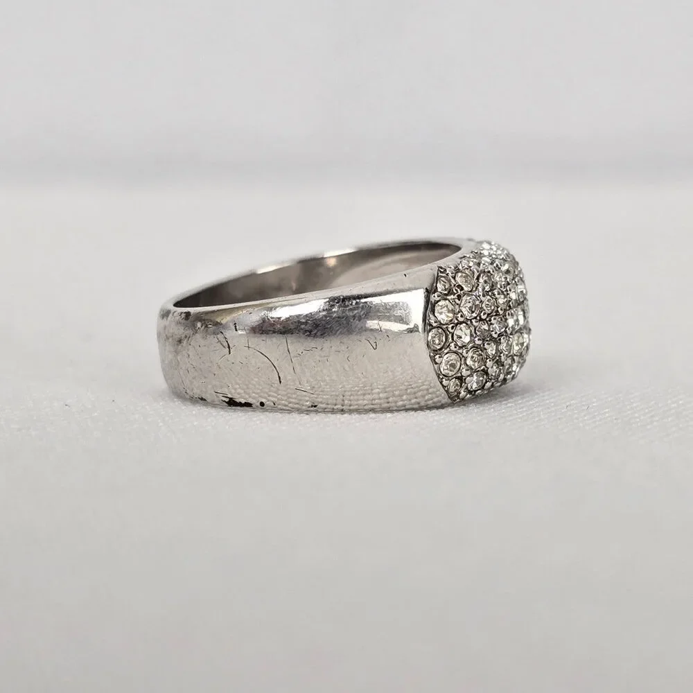Silver Tone Rhinestone Ring Size 7 - Picture 3 of 6